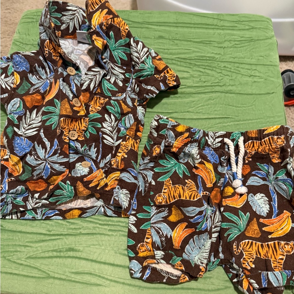 Old Navy Kids Matching Set - Brown, Blue, Orange, Green